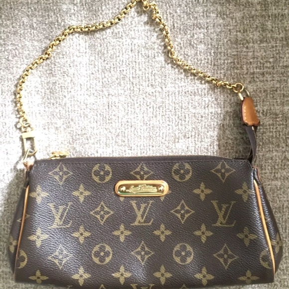 Louis Vuitton Eva Clutch - Picture 4 of 8